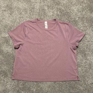 Lululemon Classic tee sz 10